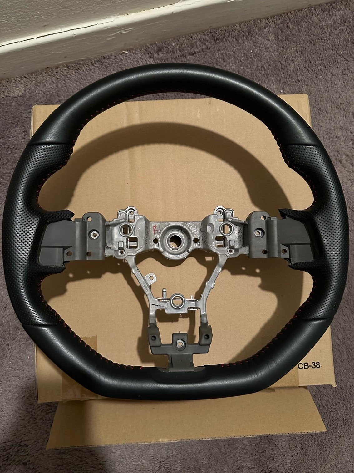 FS: NJ: WRX/STI 2015 - 2021 Steering Wheel